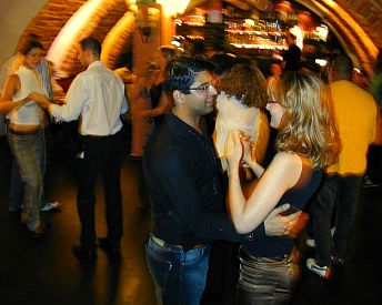 Salsa in Frankfurt: Zimt und Koriander